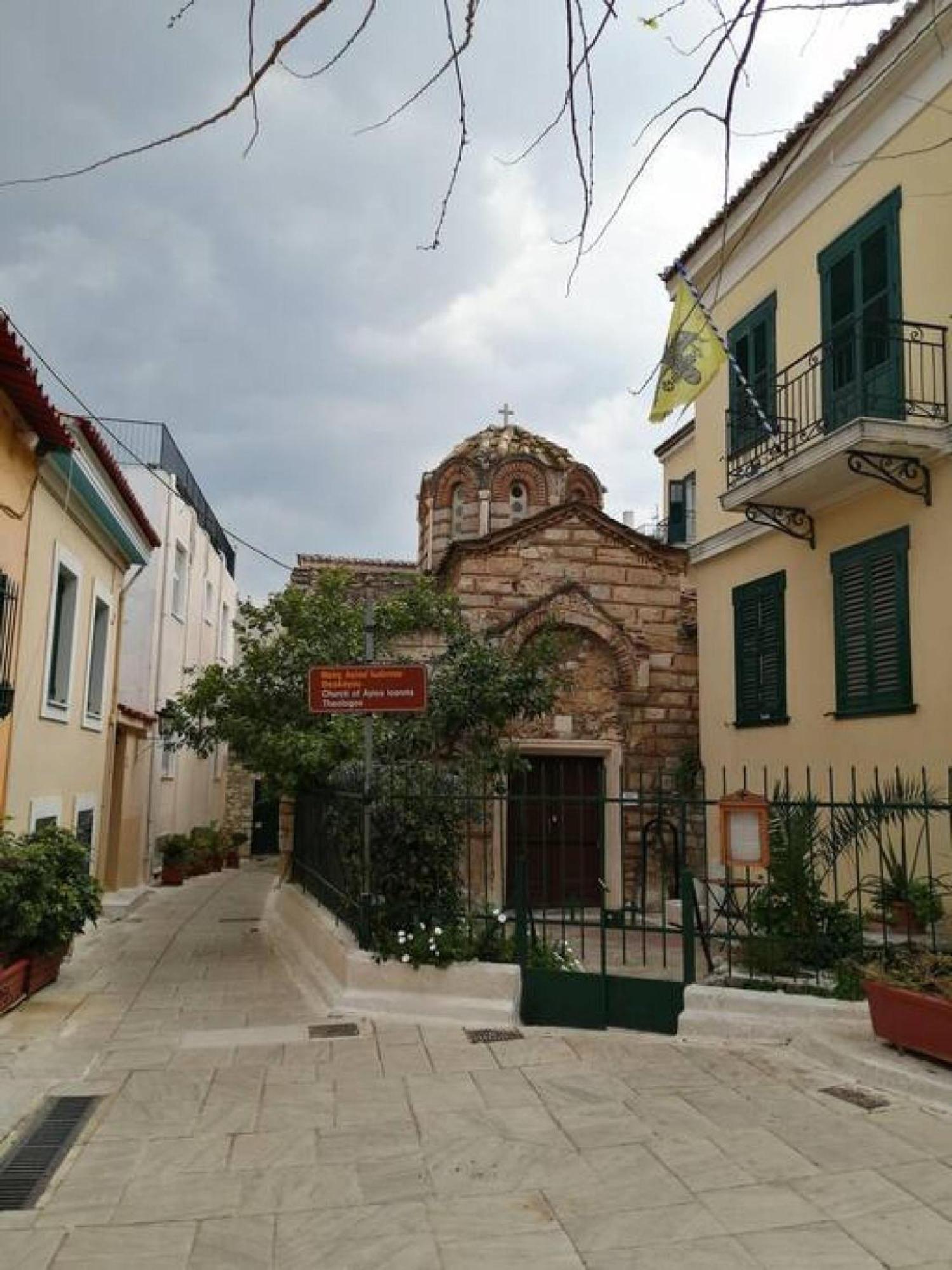 Magnificent Apartment In Plaka Athen Eksteriør bilde