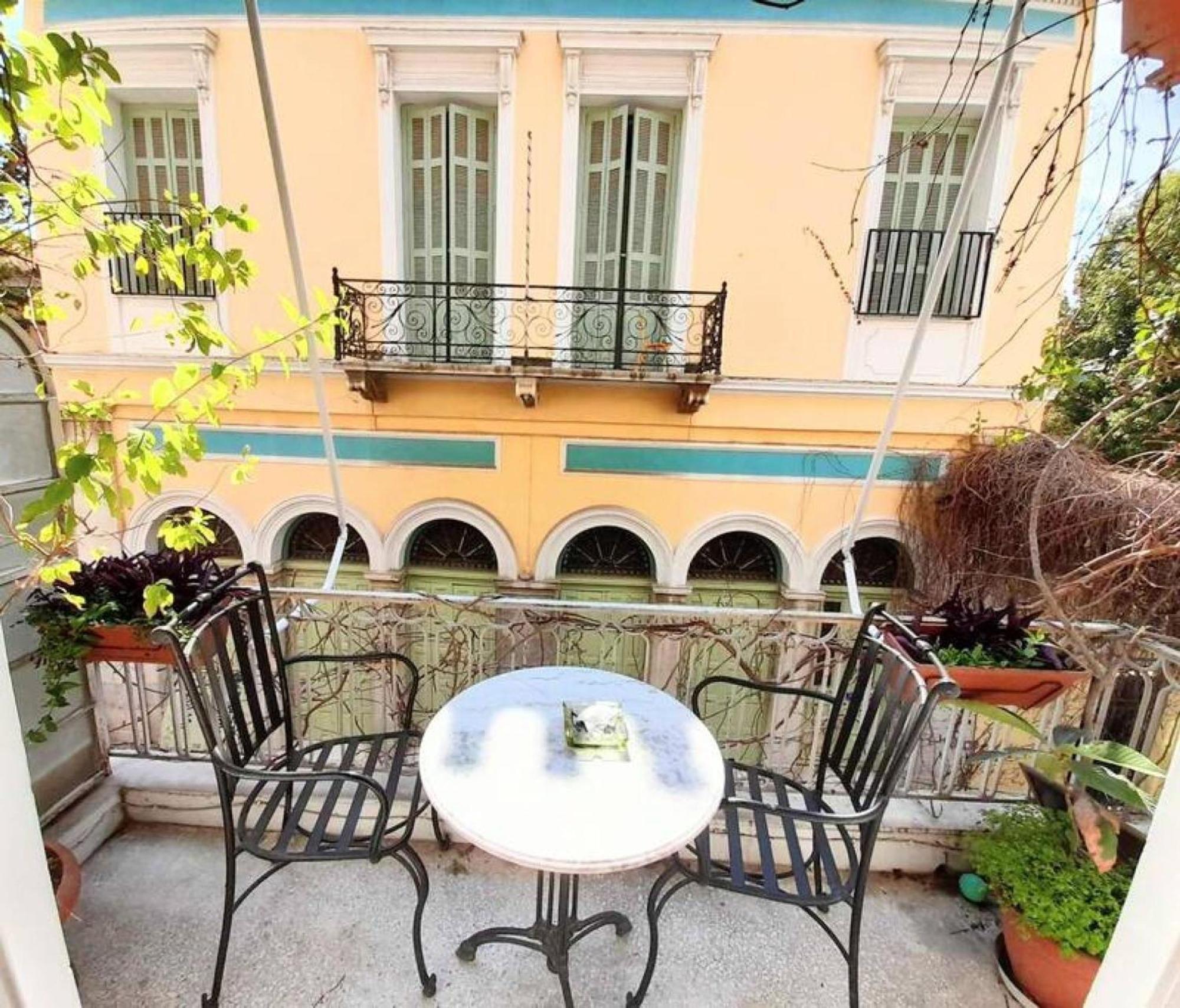 Magnificent Apartment In Plaka Athen Eksteriør bilde